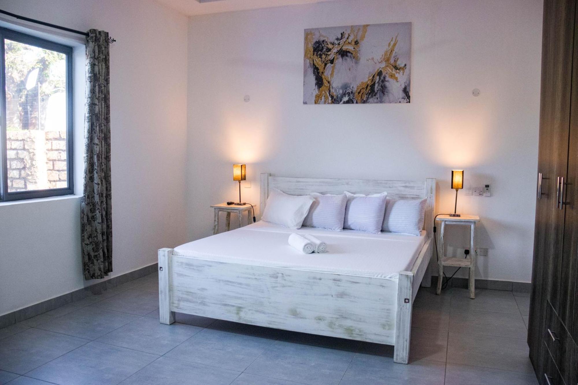 4 U Luxury Bungalows Diani Diani Beach Exterior photo