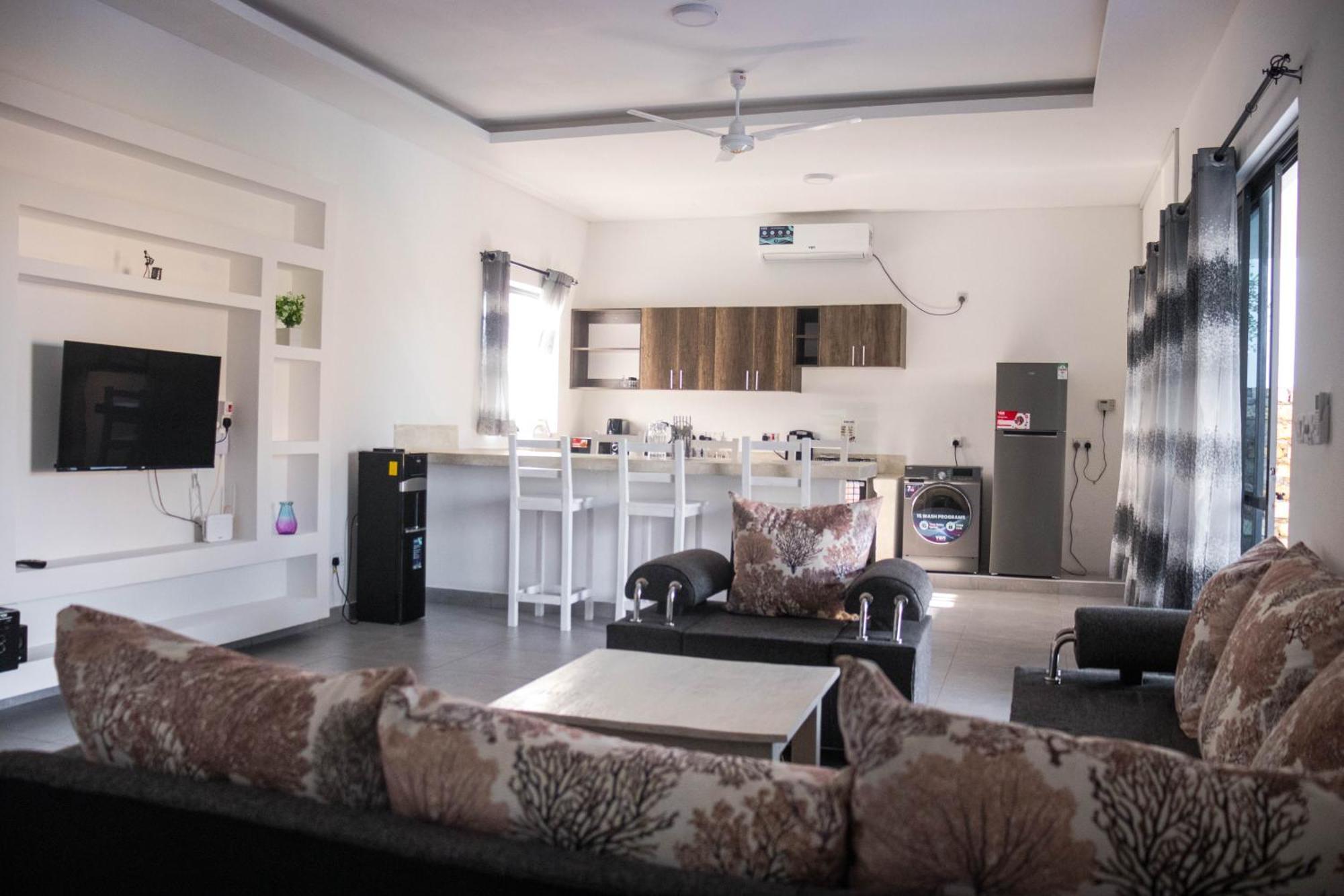 4 U Luxury Bungalows Diani Diani Beach Exterior photo
